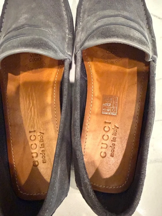 Gucci Gray Suede Loafers with Green-Red Web Detail - Picture 6 of 10